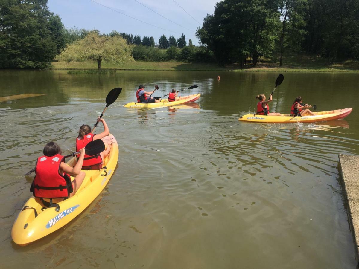 فندق Saint-Sauveur في  Camping Les Petites Minaudieres المظهر الخارجي الصورة